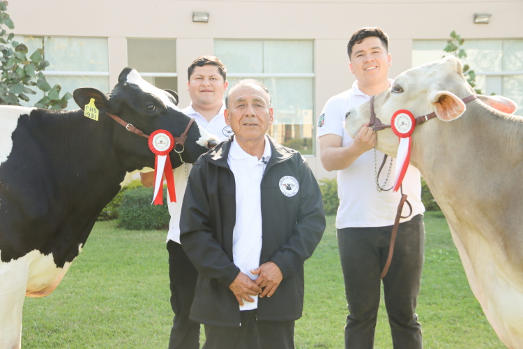 Ing. Almeyda, asesor del Club de Juzgamiento